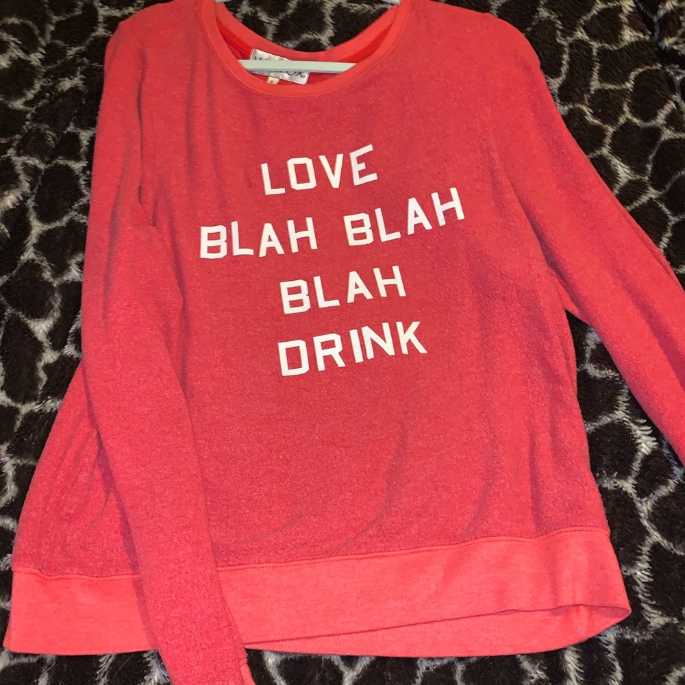 SWEATSHIRT/ TOP! Super comfy wildfox top